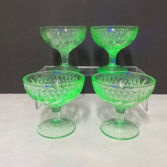 Vintage US Glass Floral and Diamond Uranium Green Footed Dessert Lot of 4 - Picture 1 of 12